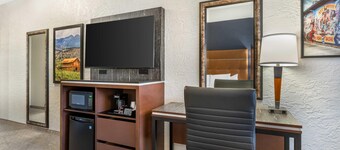 Drury Plaza Hotel Flagstaff