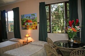 Economy Double Room (1 Double Bed)