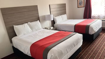 Doppia Deluxe | Una scrivania, tende oscuranti, ferro/asse da stiro, Wi-Fi gratuito