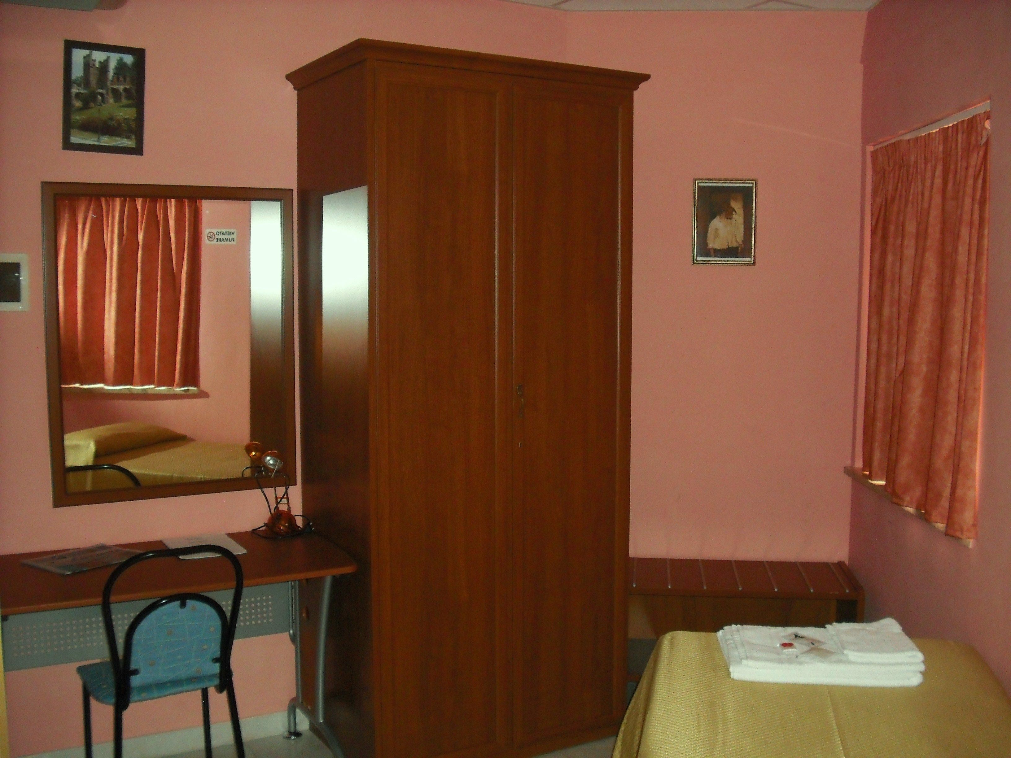 down duvets, in-room safe, desk, blackout curtains