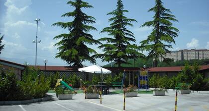 Cascina Garden Hotel