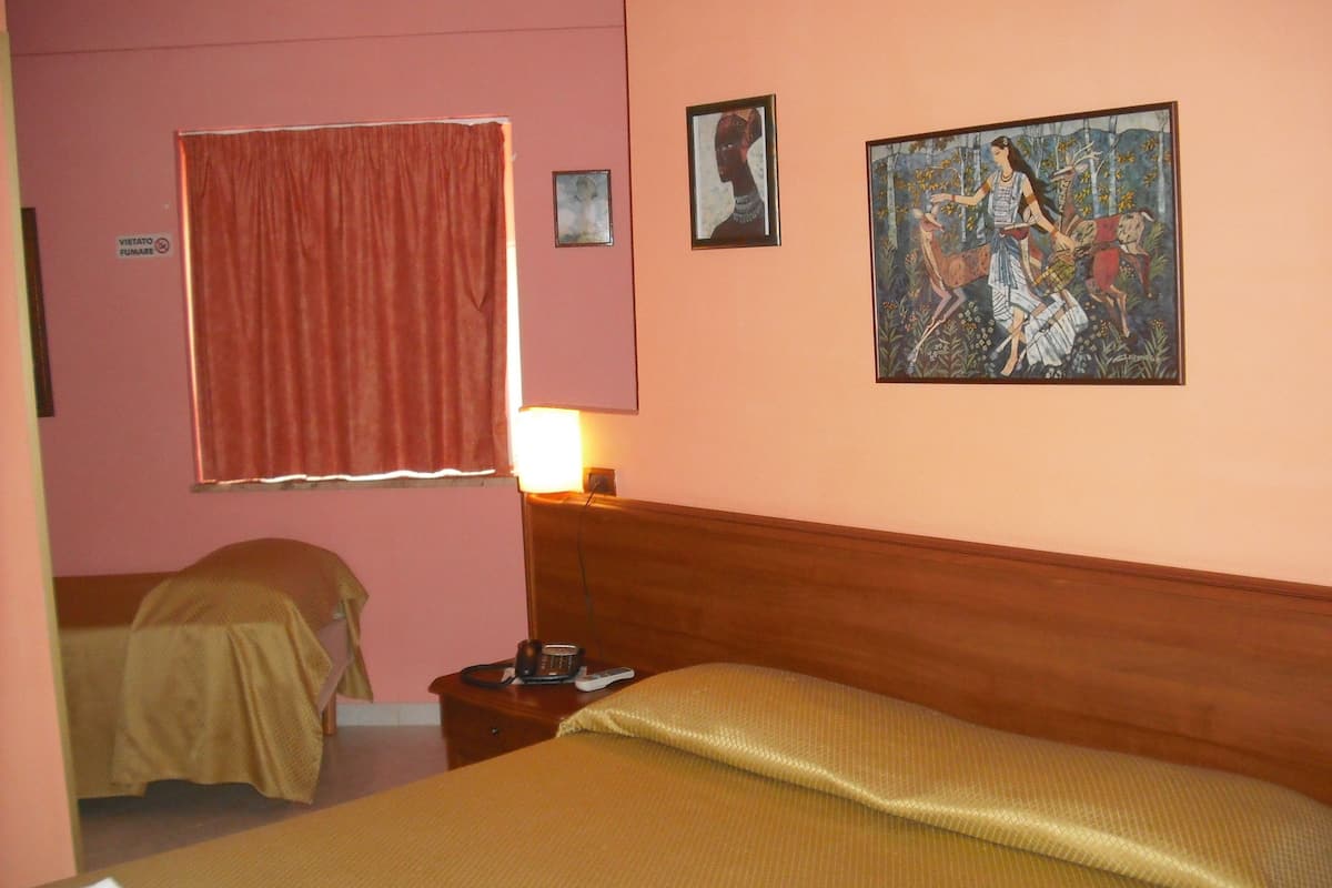 down duvets, in-room safe, desk, blackout curtains