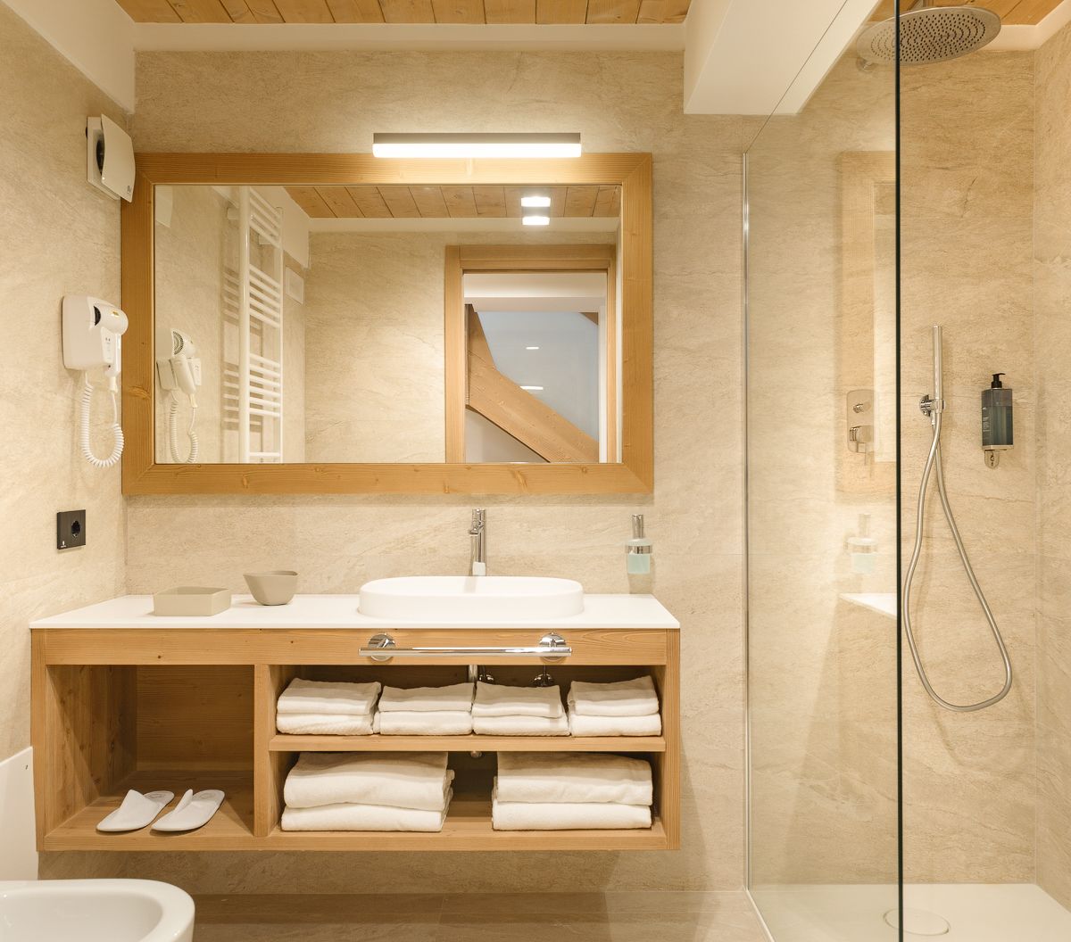 luxury suite, mountain view | bathroom | hair dryer, towels