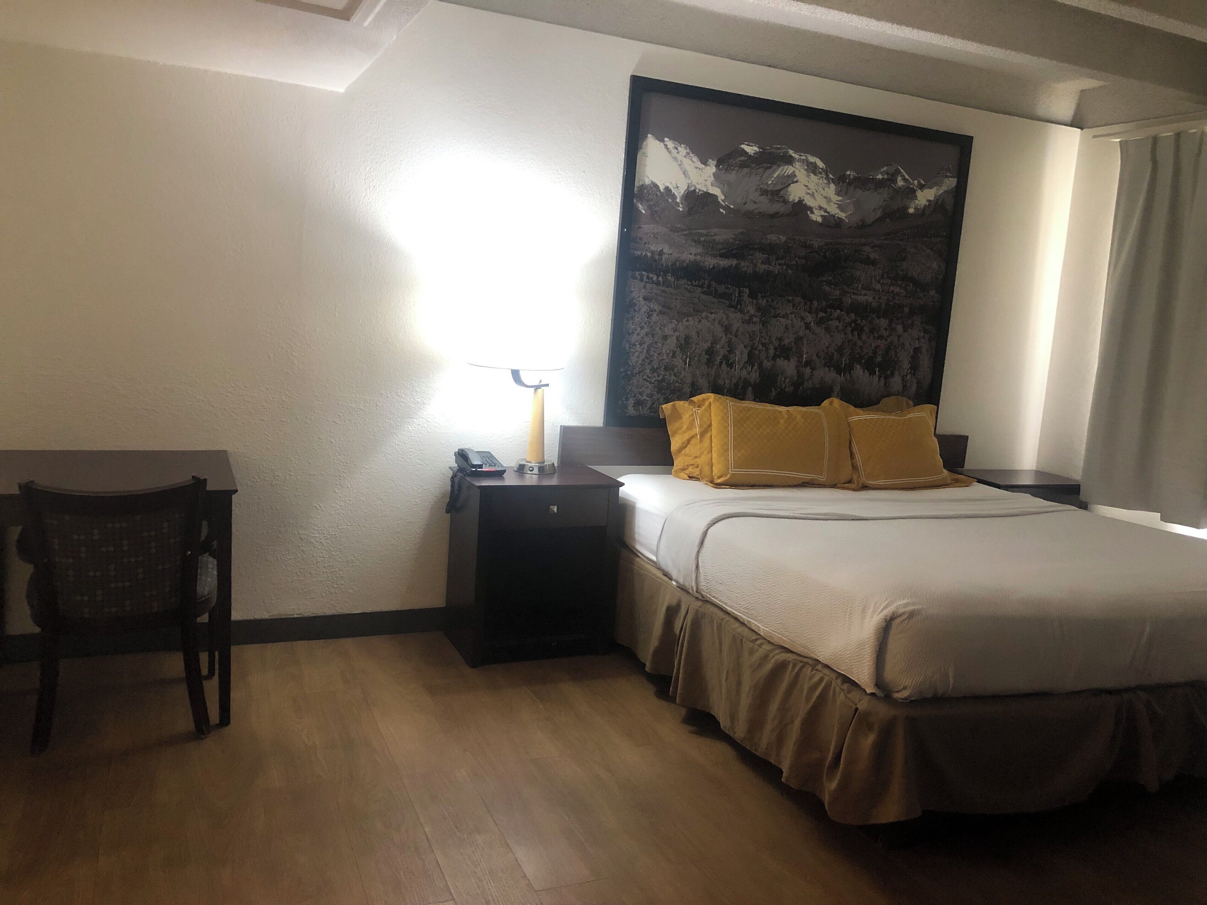 Photo - Budget Inn Denver Downtown