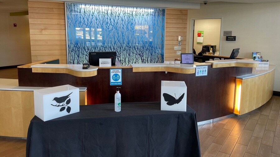 Comfort Inn & Suites