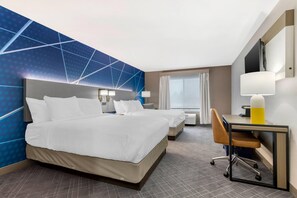 Cortinas opacas, tabla de planchar con plancha, wifi gratis