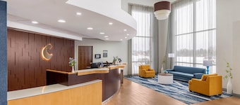 Comfort Inn & Suites