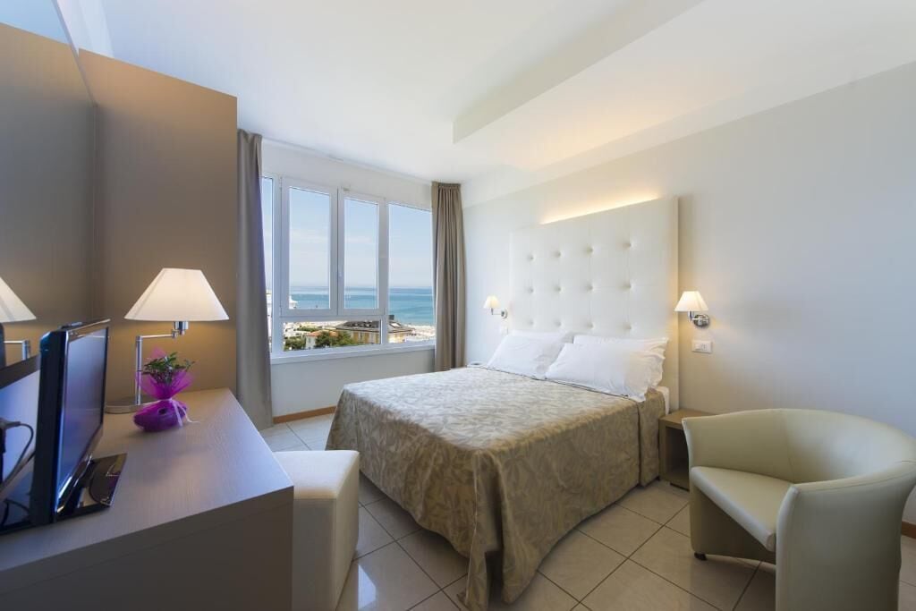 Minibar, in-room safe, desk, blackout curtains