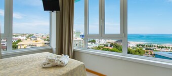 โรงแรมกริสตัลโล ริชโชเน