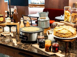 Desayuno buffet todos los días (con cargo)