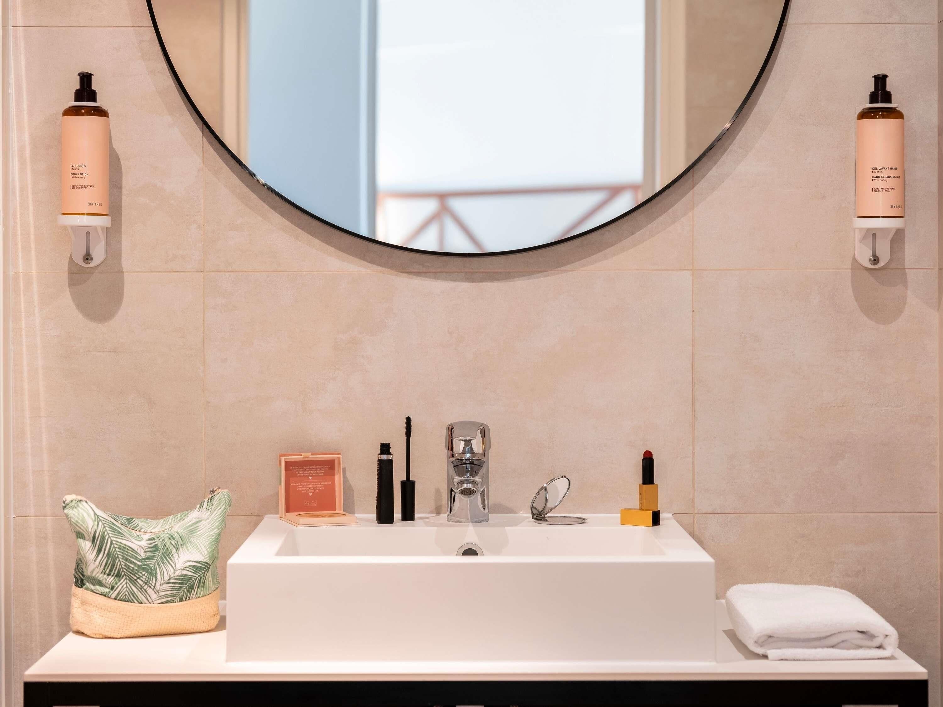 superior room, 1 queen bed | individually decorated, individually furnished, desk, laptop workspace