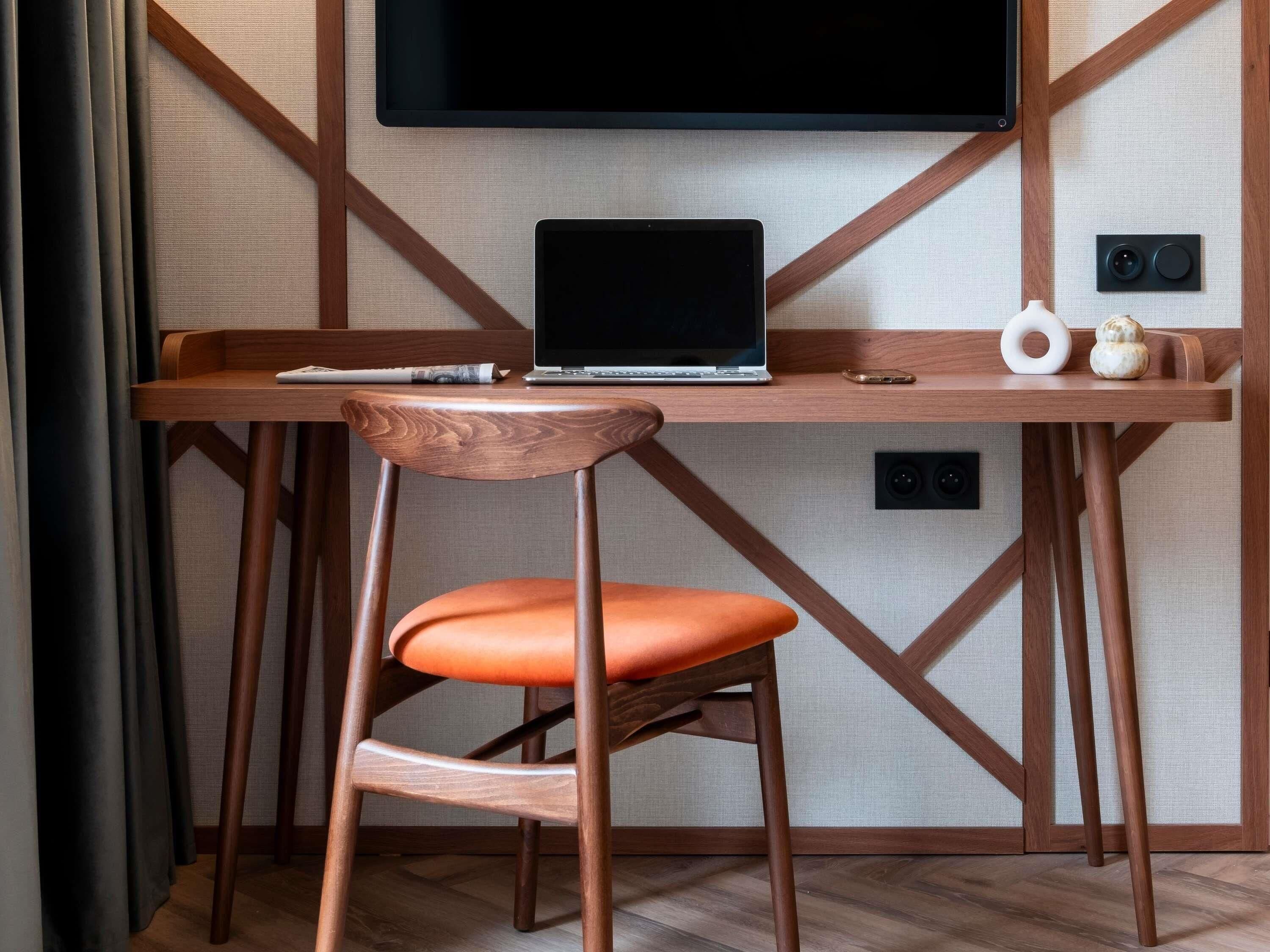 privilege, room, 1 double bed | individually decorated, individually furnished, desk, laptop workspace