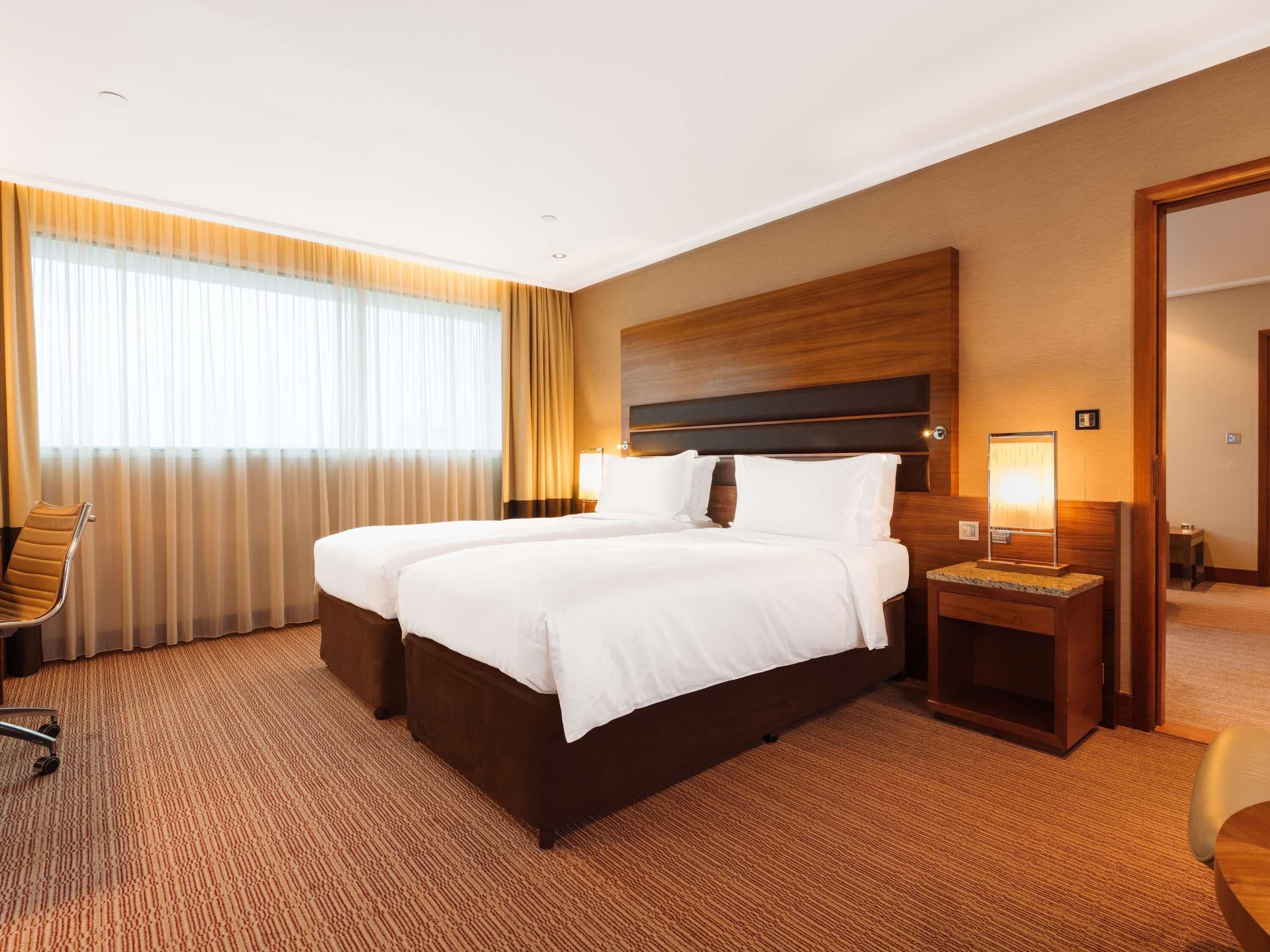 Egyptian cotton sheets, premium bedding, pillow-top beds, in-room safe