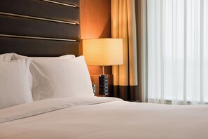 Luxury Room, 1 King Bed