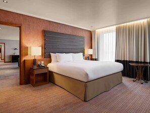 Egyptian cotton sheets, premium bedding, pillowtop beds, in-room safe