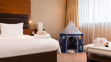Egyptian cotton sheets, premium bedding, pillow-top beds, in-room safe