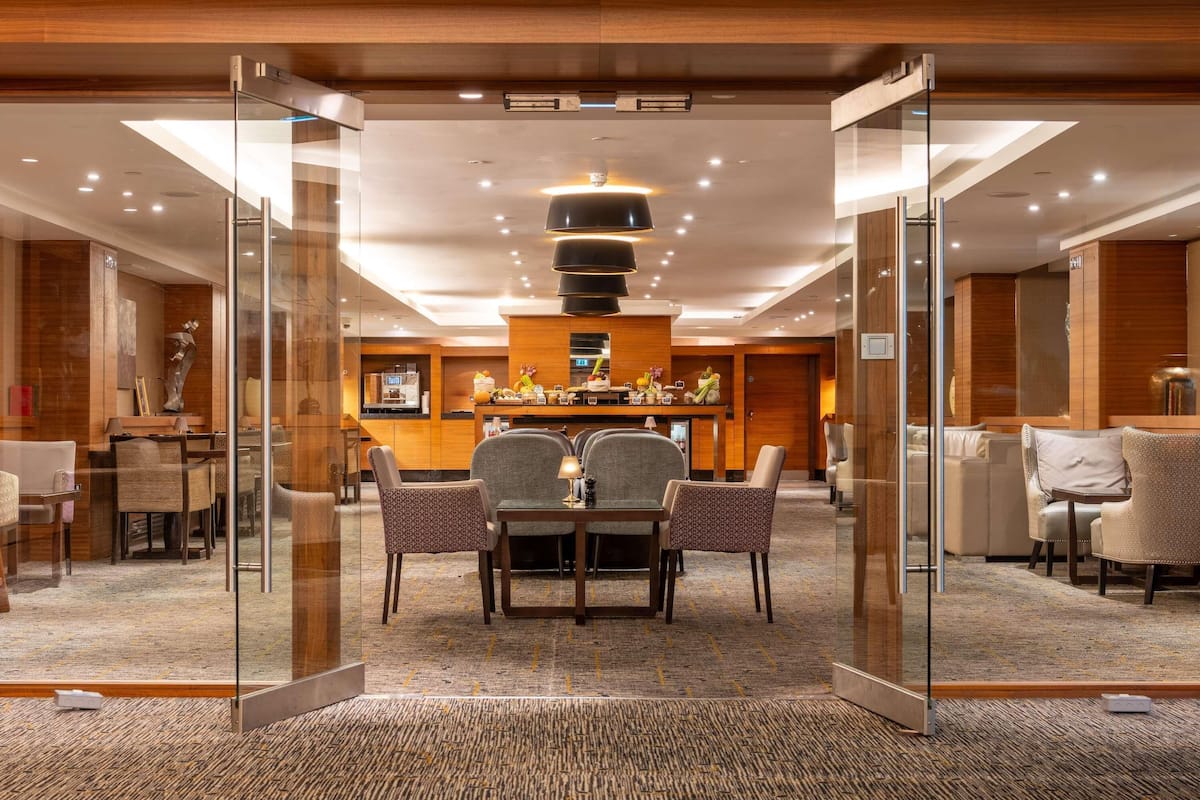 Club Suite, 1 Bedroom (Prestige - with lounge access)
