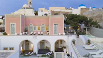 Fachada de la propiedad