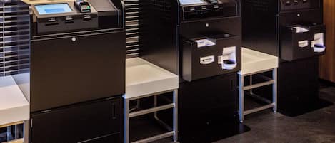 Mostrador de check-in y check-out