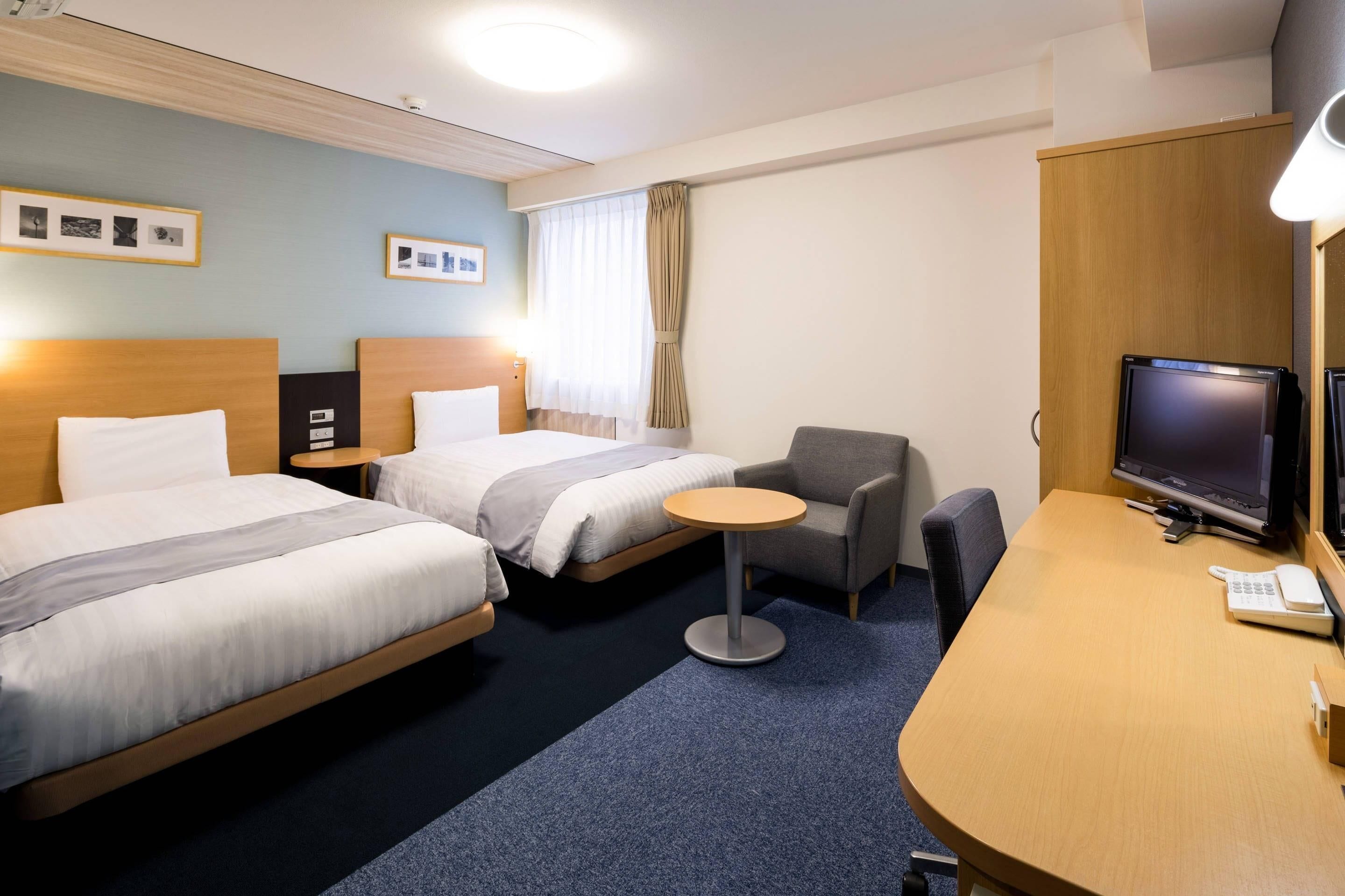 Standard Twin Room, 2 Twin Beds, Non Smoking | Desk, soundproofing, free WiFi, bed sheets