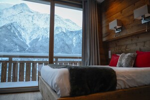 四人房 (Mont Blanc) | 高档床上用品、客房内保险箱、隔音、免费 WiFi