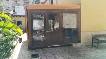Enceinte de lâhĂ©bergement