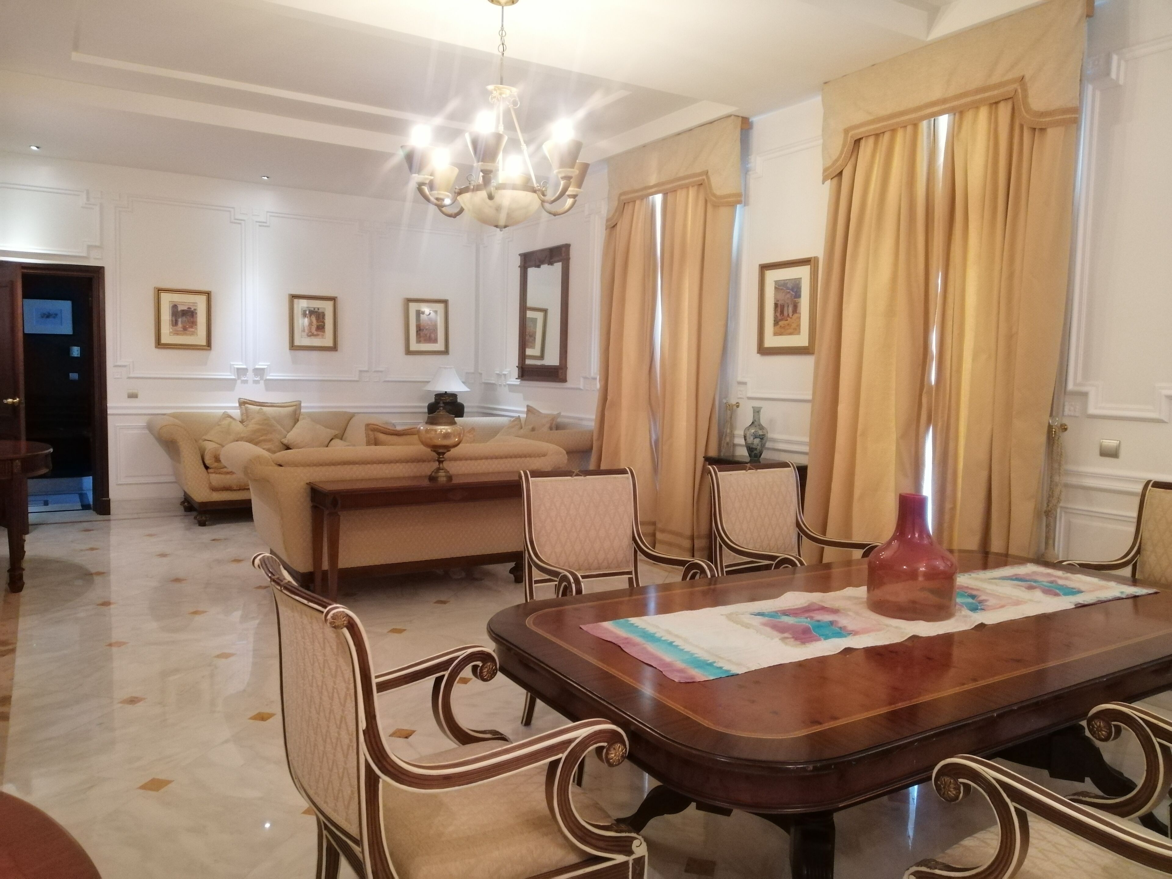 Presidentiële suite, en-suite badkamer, uitzicht op tuin (Suite Présidentielle) | Uitzicht vanuit accommodatie