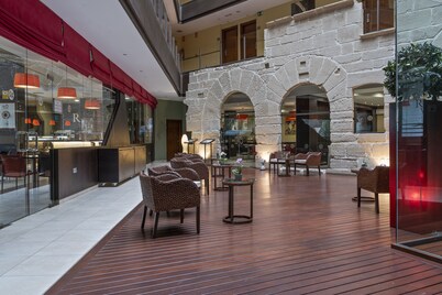 F&G Logroño Hotel