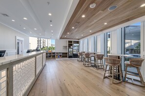 Quầy tiếp tân