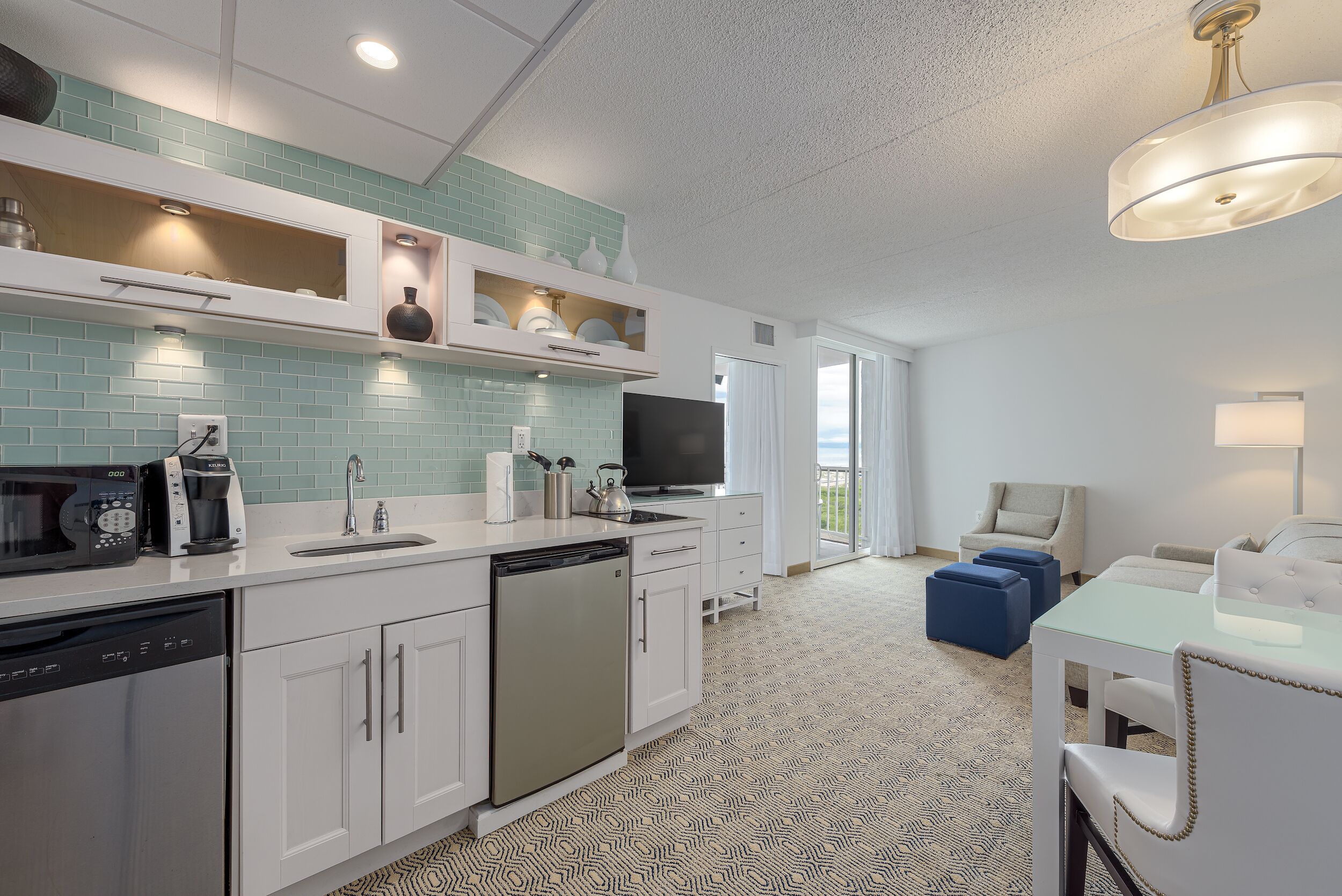 hypo-allergenic bedding, in-room safe, individually decorated