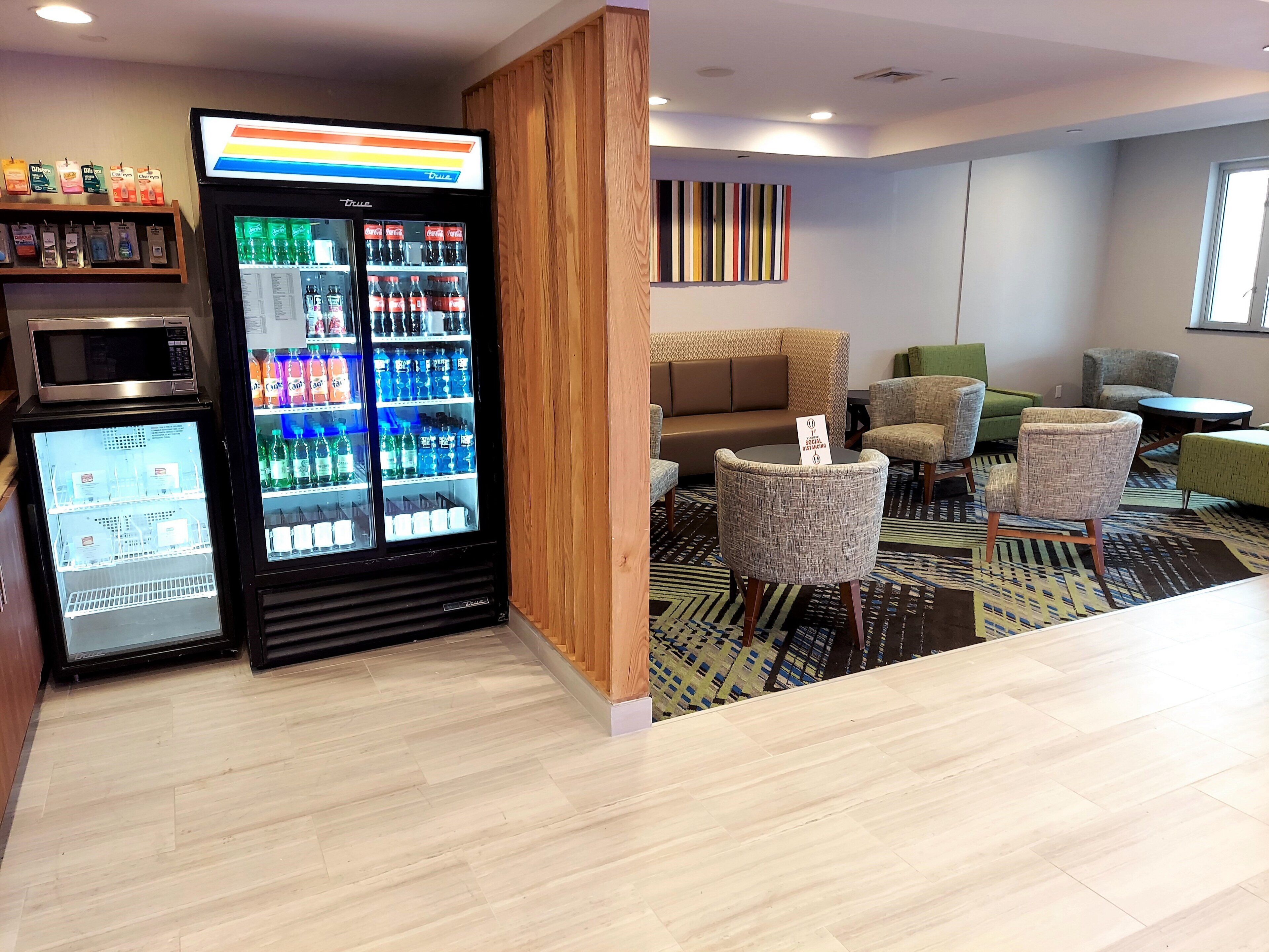 Photo - Holiday Inn Express Maspeth by IHG