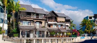 The Paradise by Tunga