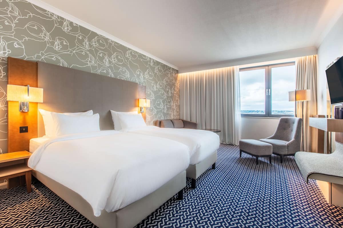 Superior Room, Sea View | Egyptian cotton sheets, premium bedding, in-room safe, desk