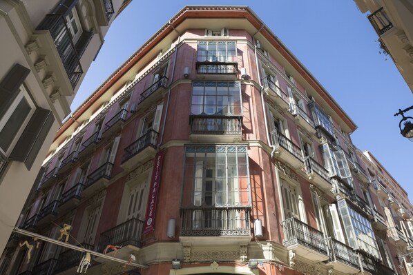 Front of property - Petit Palace Plaza Malaga Hotel (Málaga)