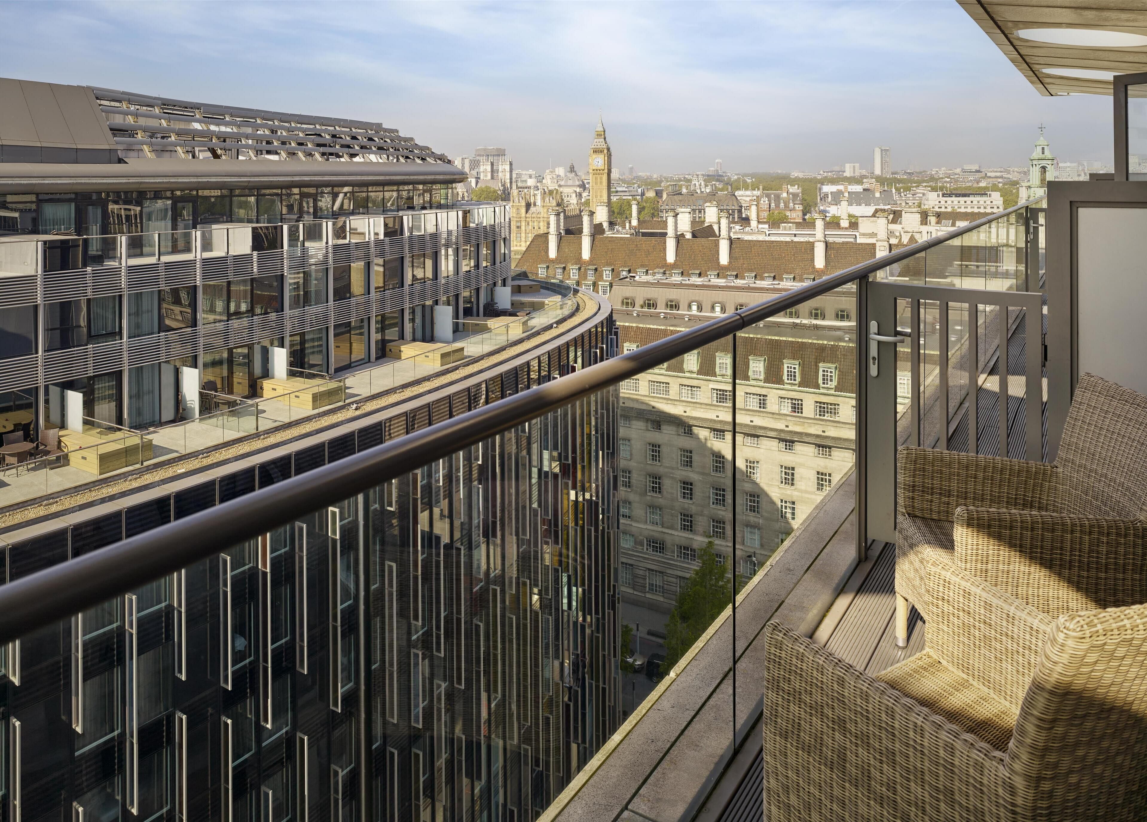Foto - Park Plaza County Hall London