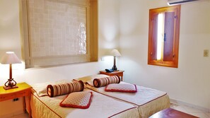 1 habitación, cunas gratuitas, wifi y ropa de cama 