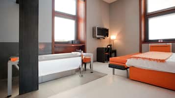 1 chambre, literie hypoallergénique, couette en duvet d'oie