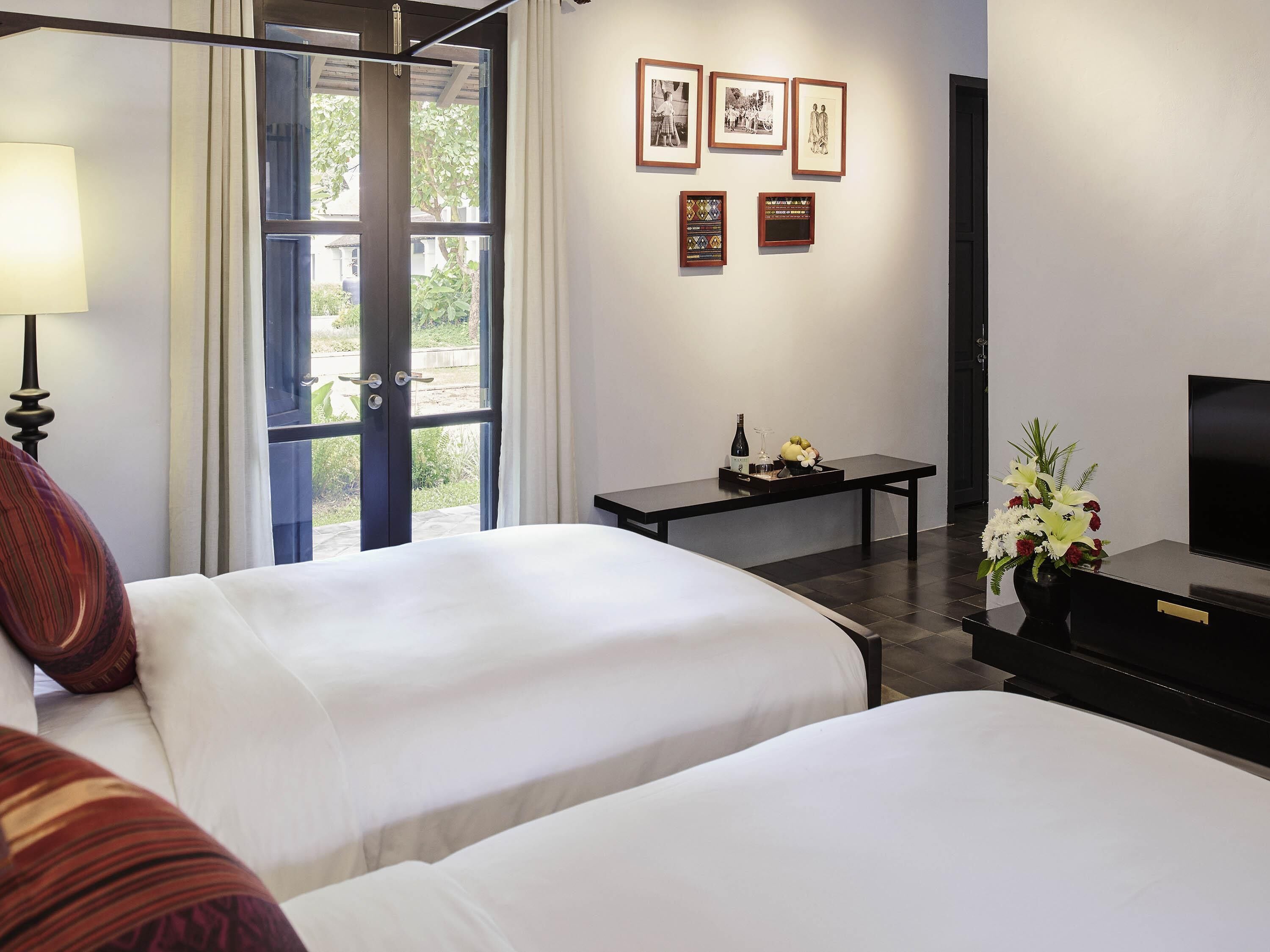 Suite, 2 Twin Beds, Garden Area | Premium bedding, down comforters, minibar, in-room safe