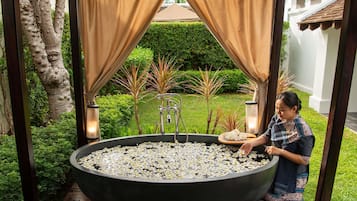 Suite, 1 kingsize-seng (Heritage) | Sengetøy av topp kvalitet, dundyner, minibar og safe på rommet