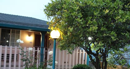 Riverside Inn & Suites Santa Cruz