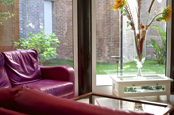 Lobby sitting area - Hotel Marini (Sassari)