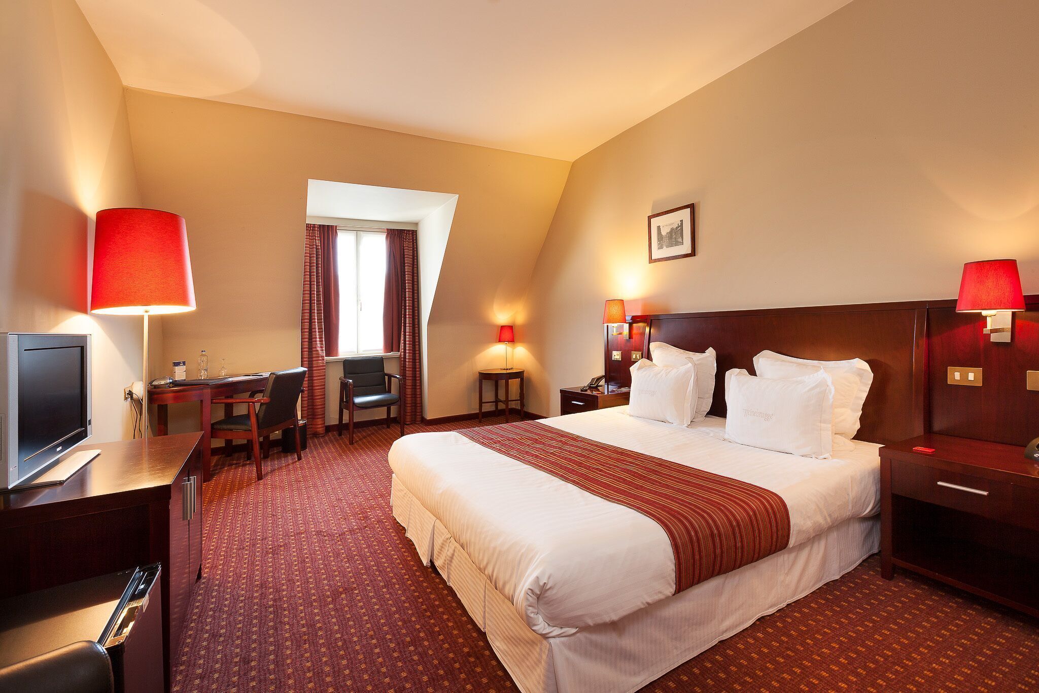 Premium bedding, minibar, in-room safe, individually decorated