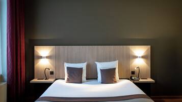 Minibar, coffres-forts dans les chambres, décoration personnalisée