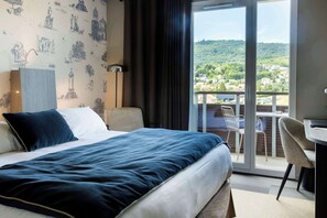 Standard Room, 1 Queen Bed