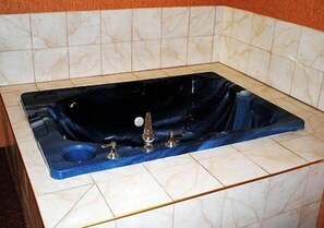 Suite, 1 Tempat Tidur King, Bebas Asap Rokok, jet tub | Jet tub