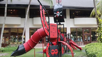 Children's play area - outdoor