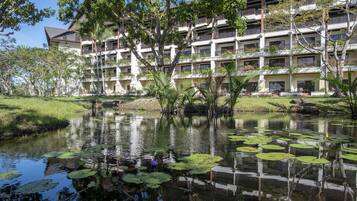 Pemandangan dari bilik