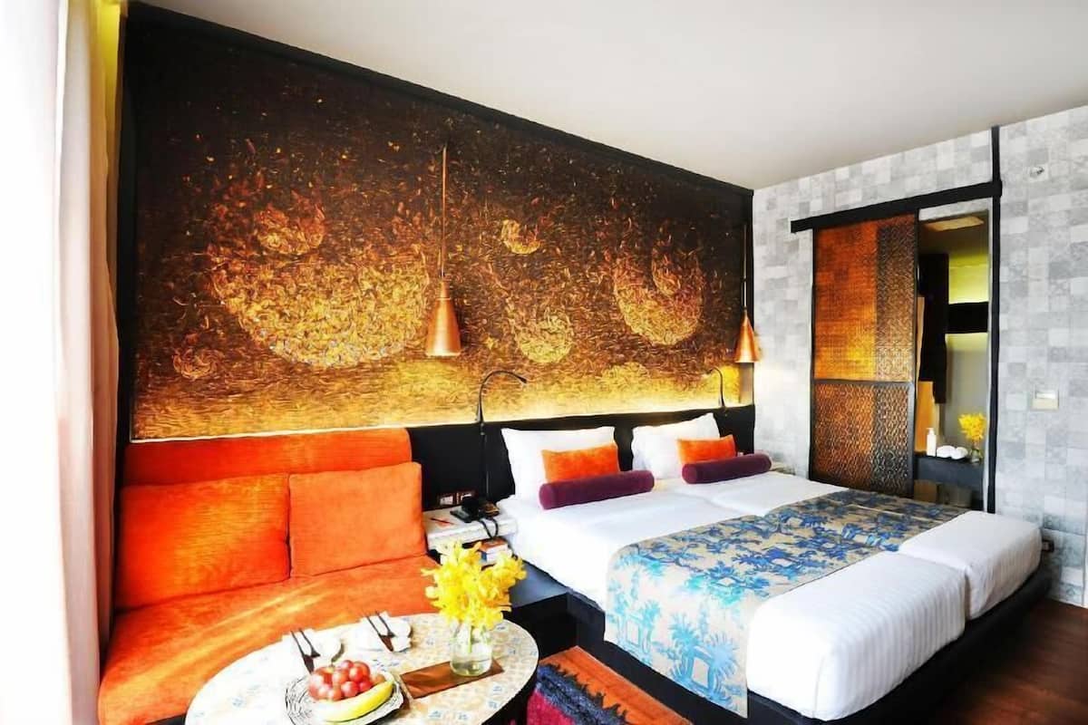 In-room safe, individually decorated, individually furnished, desk