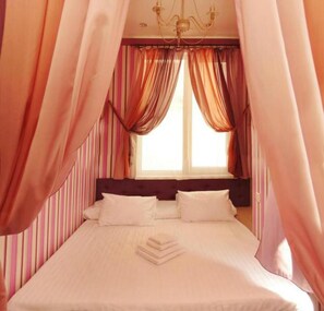 Literie hypoallergénique, chambres insonorisées, Wi-Fi gratuit