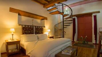 Bureau, fer et planche Ă repasser, Wi-Fi gratuit